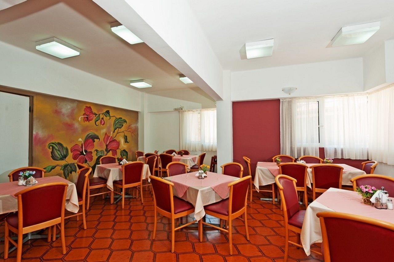 Europa Hotel 3*